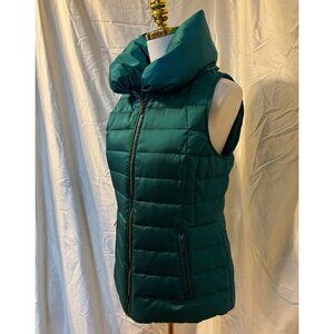 LANDS' END GREEN WOMEN'S DOWN VEST SMALL  NWOT NEVER WORN EXCELLENT